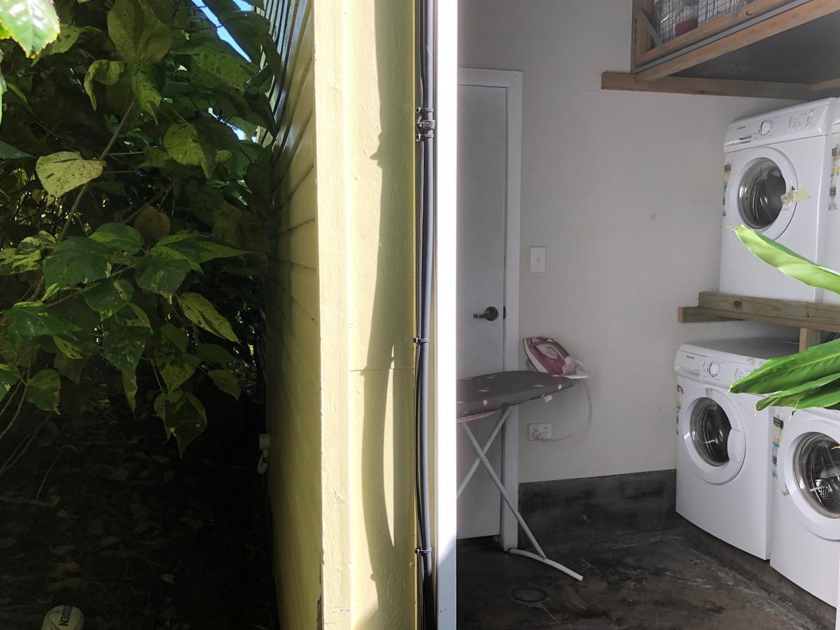 Urangan Five 3 Fiveアパートホテル エクステリア 写真